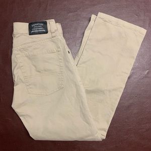 Signature Levis. Khaki size 14 27x27